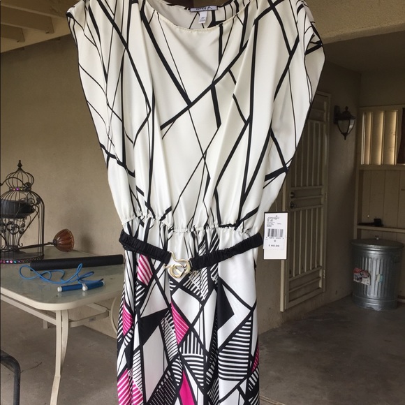 Silky dress with slip - Picture 3 of 7